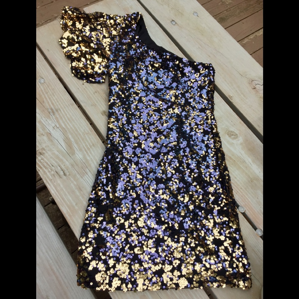 Gorgeous cocktail dress